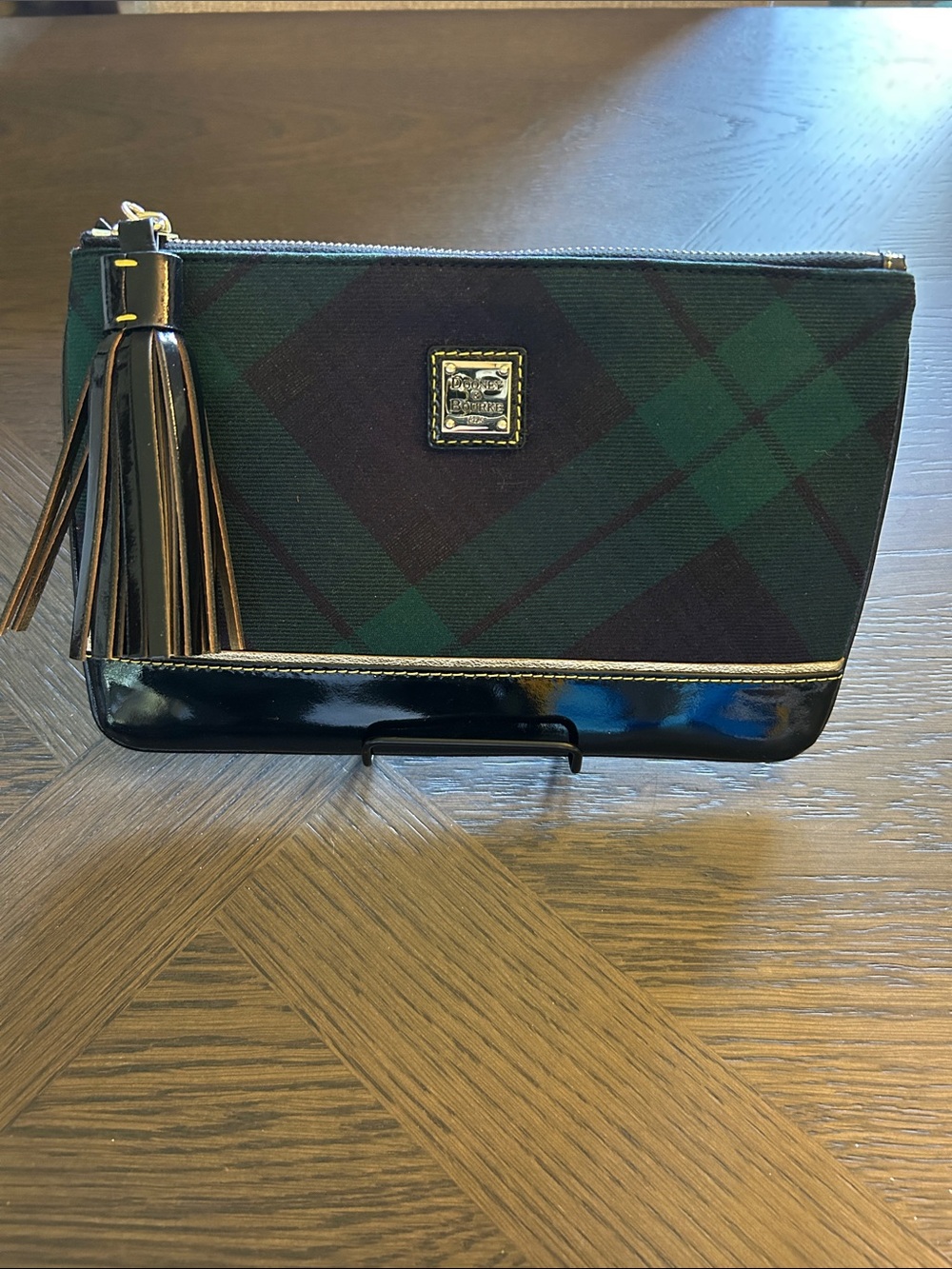 Dooney & Bourke Highland Tartan Classic Plaid Clutch with Black Tassle NWOT